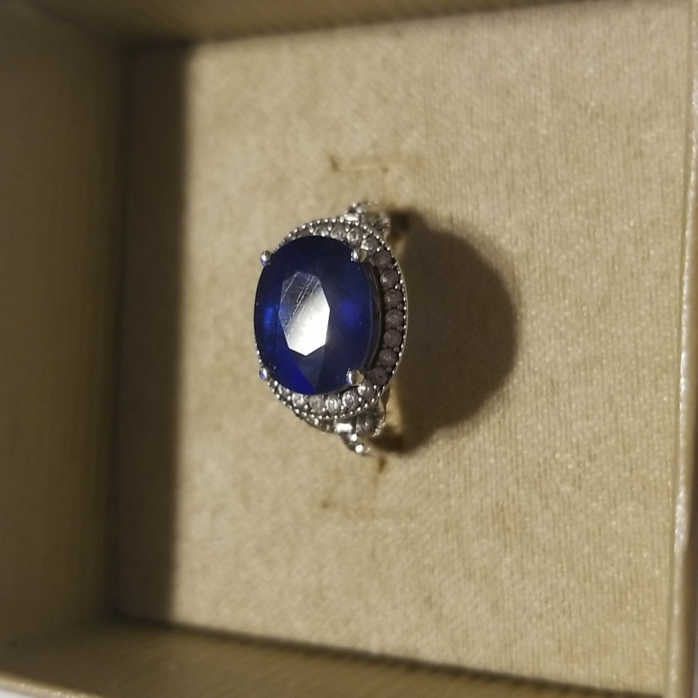 SAPPHIRE RING Sz 6 Oval 5.10 Carats 9x11mm in 925 Sterling Silver NWOT